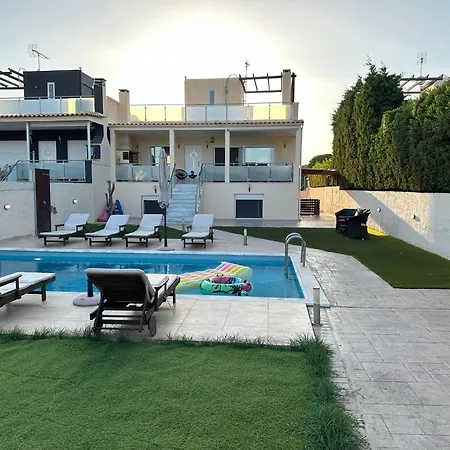 Vila Adamantia Corinth