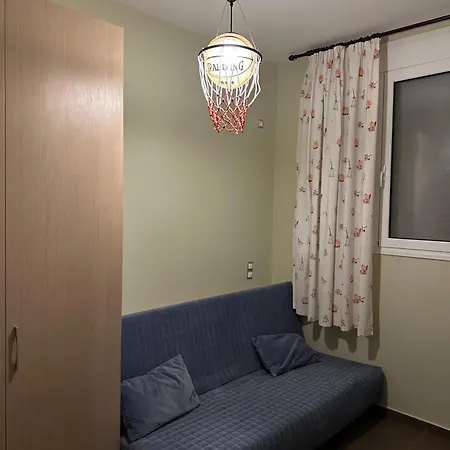 Adamantia Vila Corinth